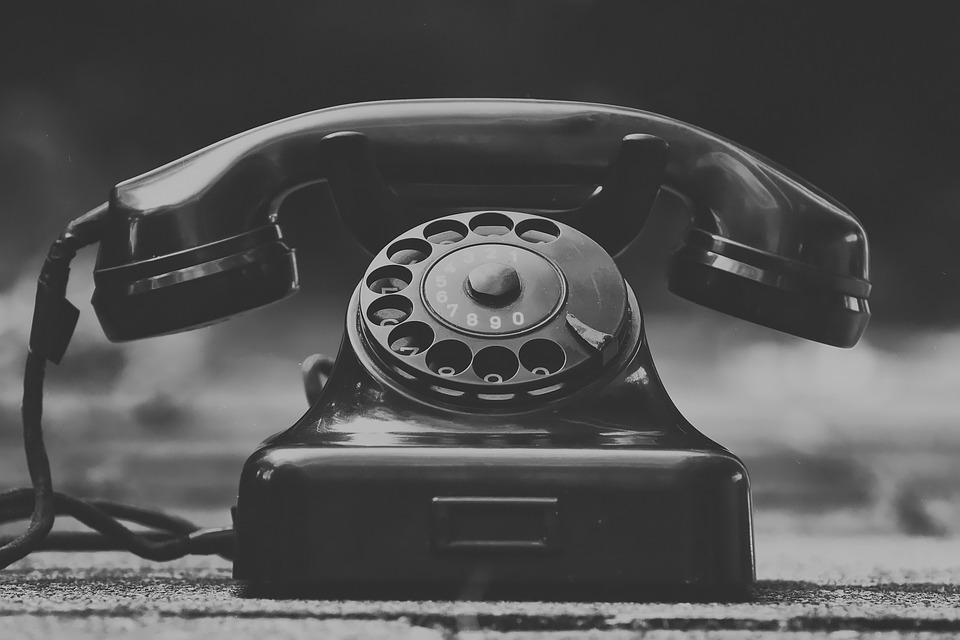 One third of Russian suffered from telephone fraudsters