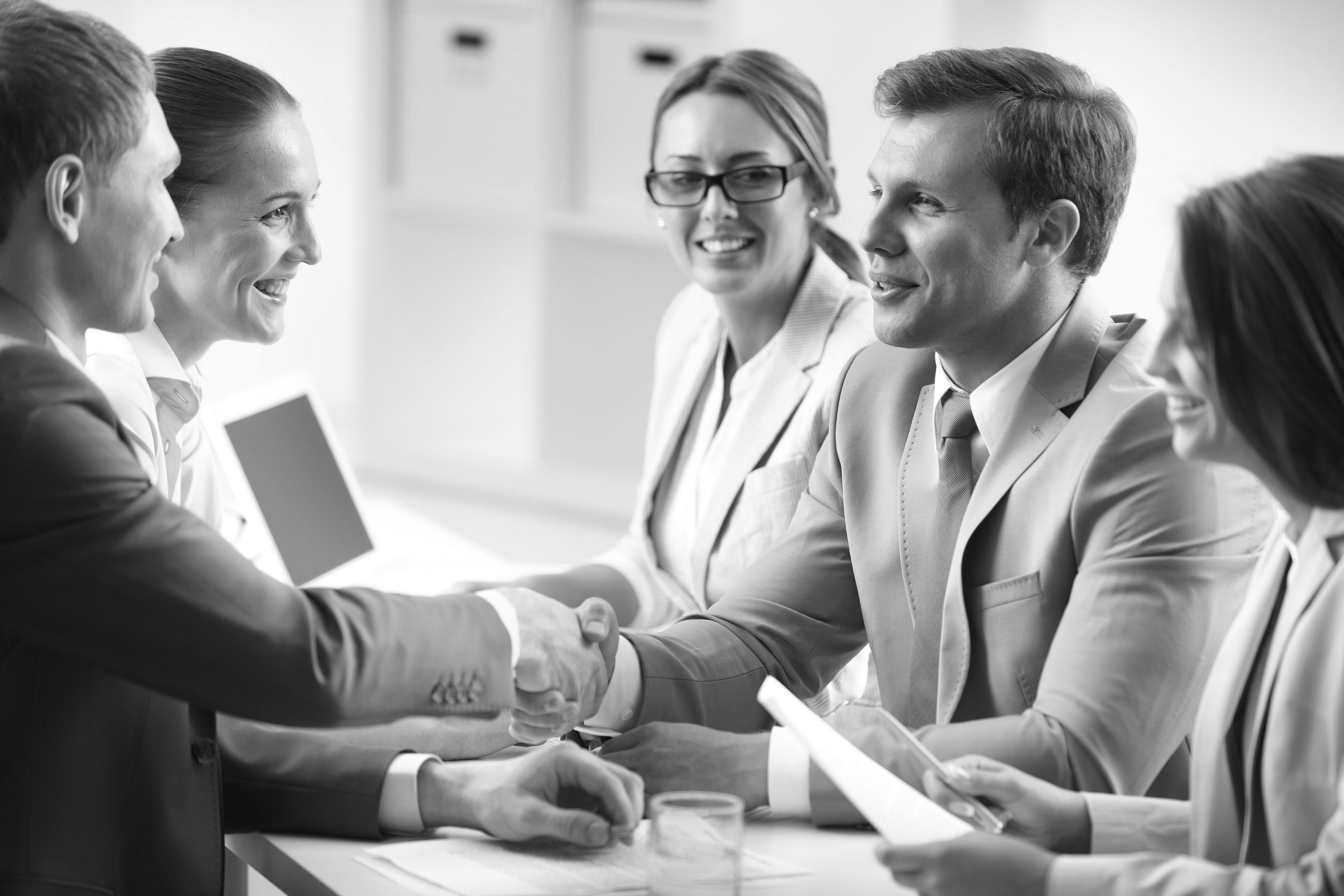 10 key Russian distributors & solution partners are willing to meet up